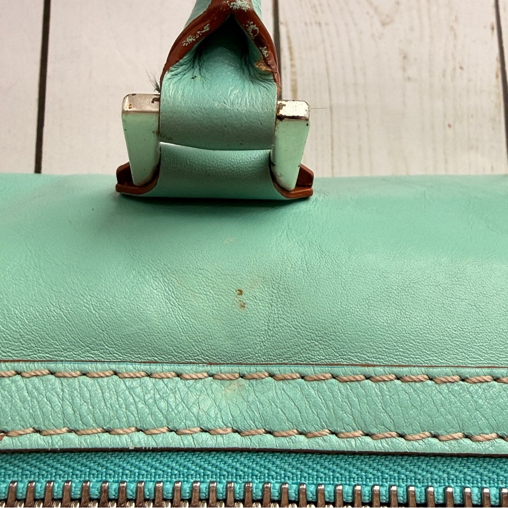 Michael Kors | Vintage Leather Barrel Hand Bag, Mint Green - Picture 9 of 17